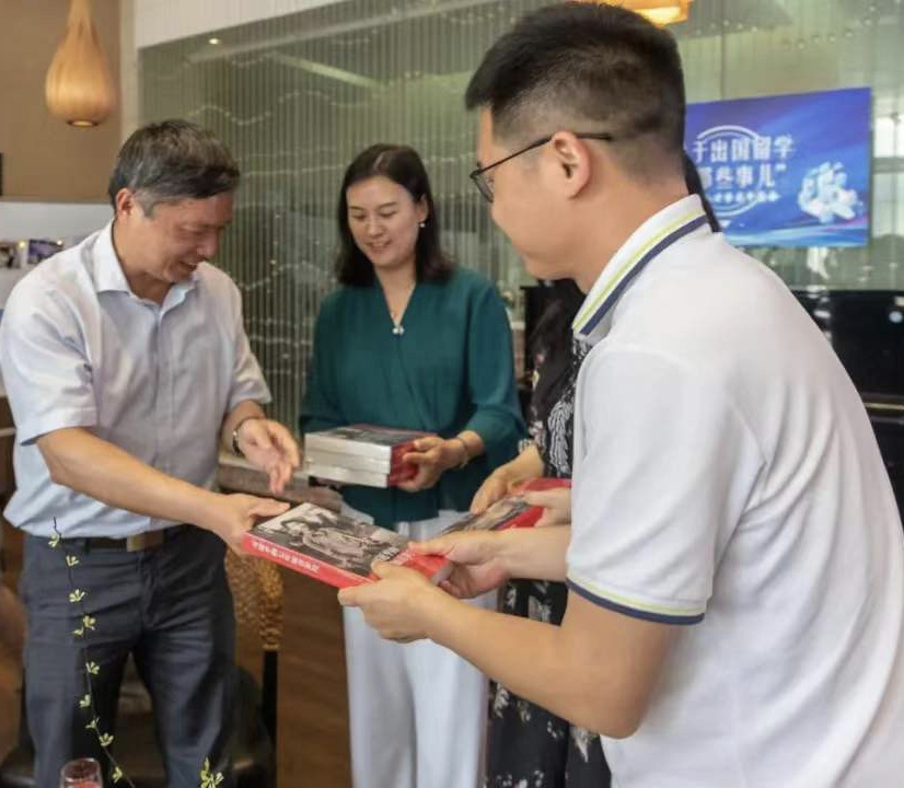 Beat365唯一官方网站成功举办首期高层次人才学术午餐会(图)