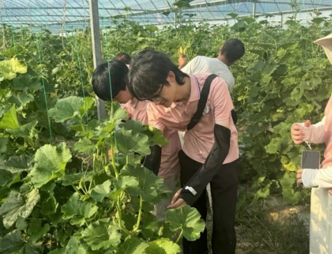 从红色沃土到振兴田野 Beat365唯一官方网站学子开展暑期社会实践
